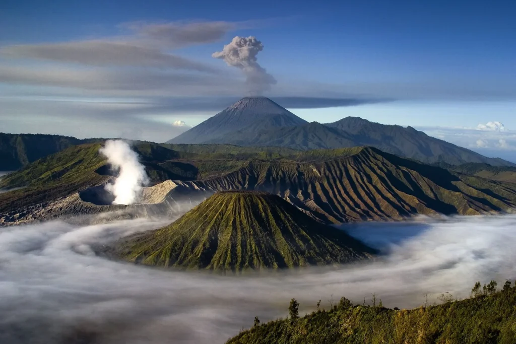 Indonesia volcanoes