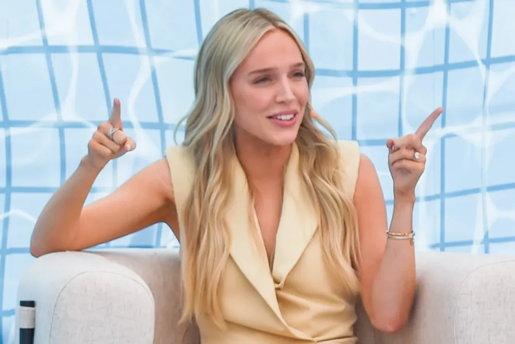 Alex-Cooper-Call-Her-Daddy