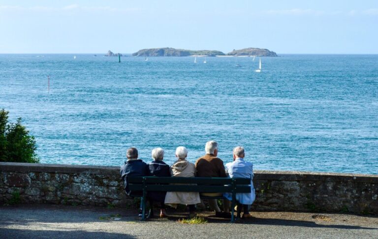 Top 10 Countries for Retirement in the World